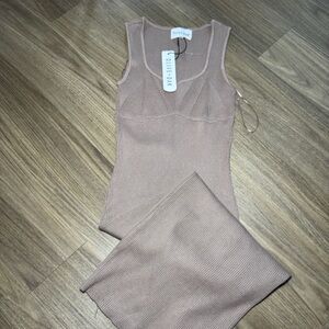 Ribbed Knit Top and Scarf Set in Taupe